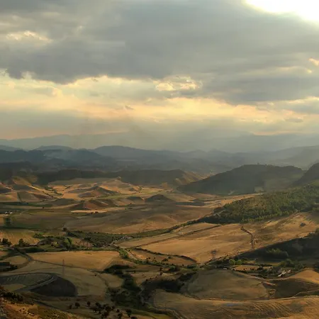 Borgo Petelia, Casa Mannarino, Lucrezia Apartment Strongoli
