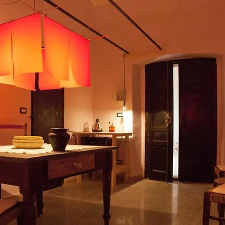 Borgo Petelia, Casa Mannarino, Lucrezia Apartment